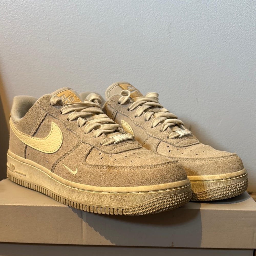 Beige and Yellow Air Forces